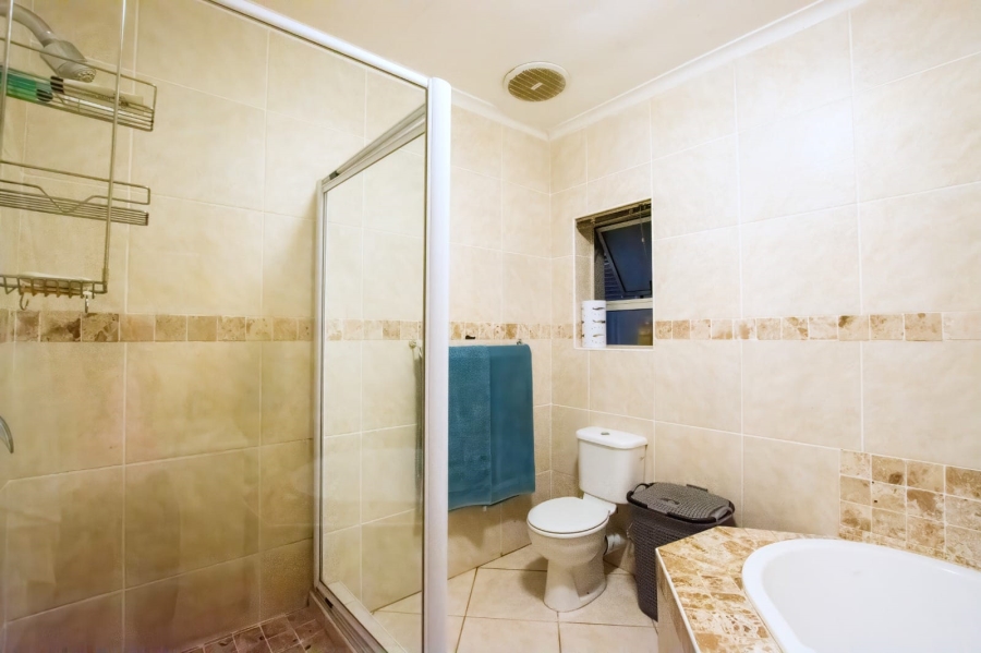 4 Bedroom Property for Sale in Kabeljauws Eastern Cape